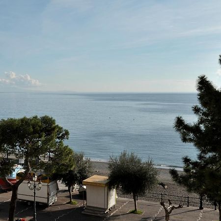 La Torricella - Ravello Accommodation Minori Bagian luar foto