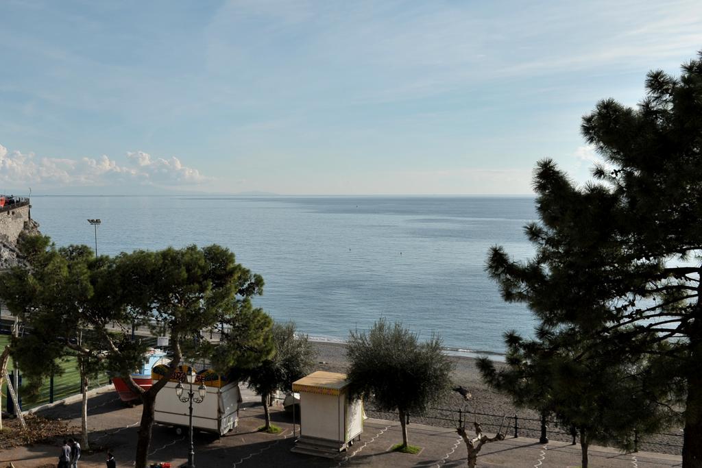 La Torricella - Ravello Accommodation Minori Bagian luar foto